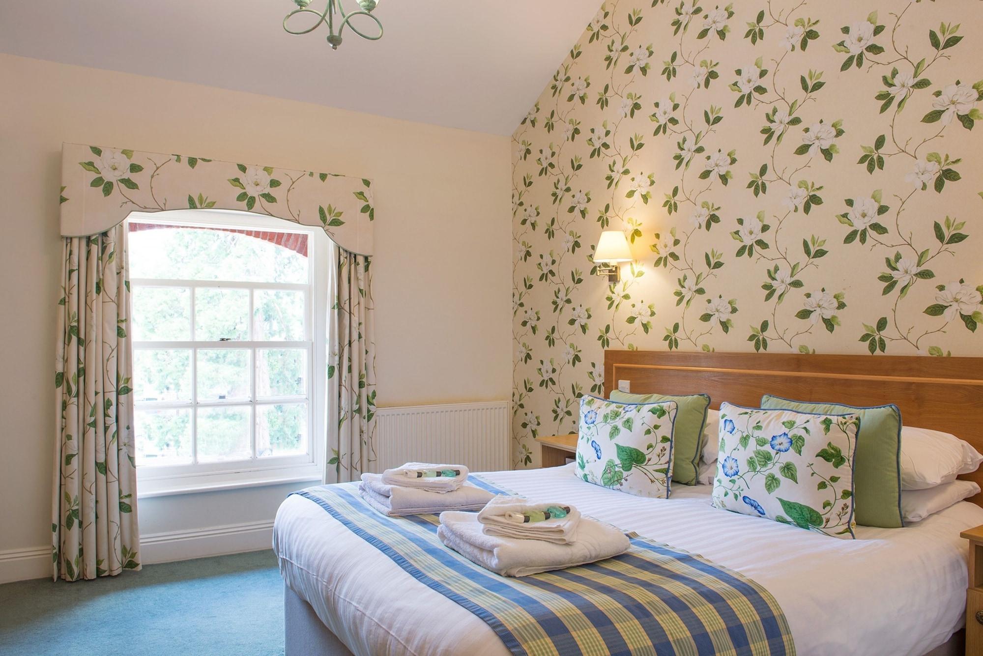 Bartley Lodge Hotel Lyndhurst Bagian luar foto