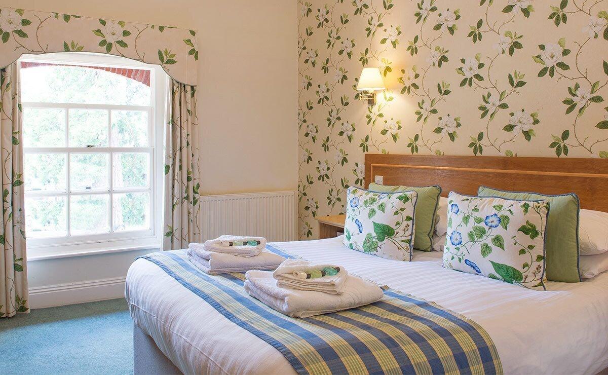 Bartley Lodge Hotel Lyndhurst Bagian luar foto